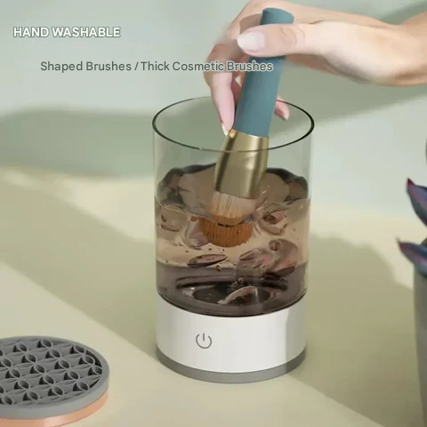 Automatische make-upborstelreiniger