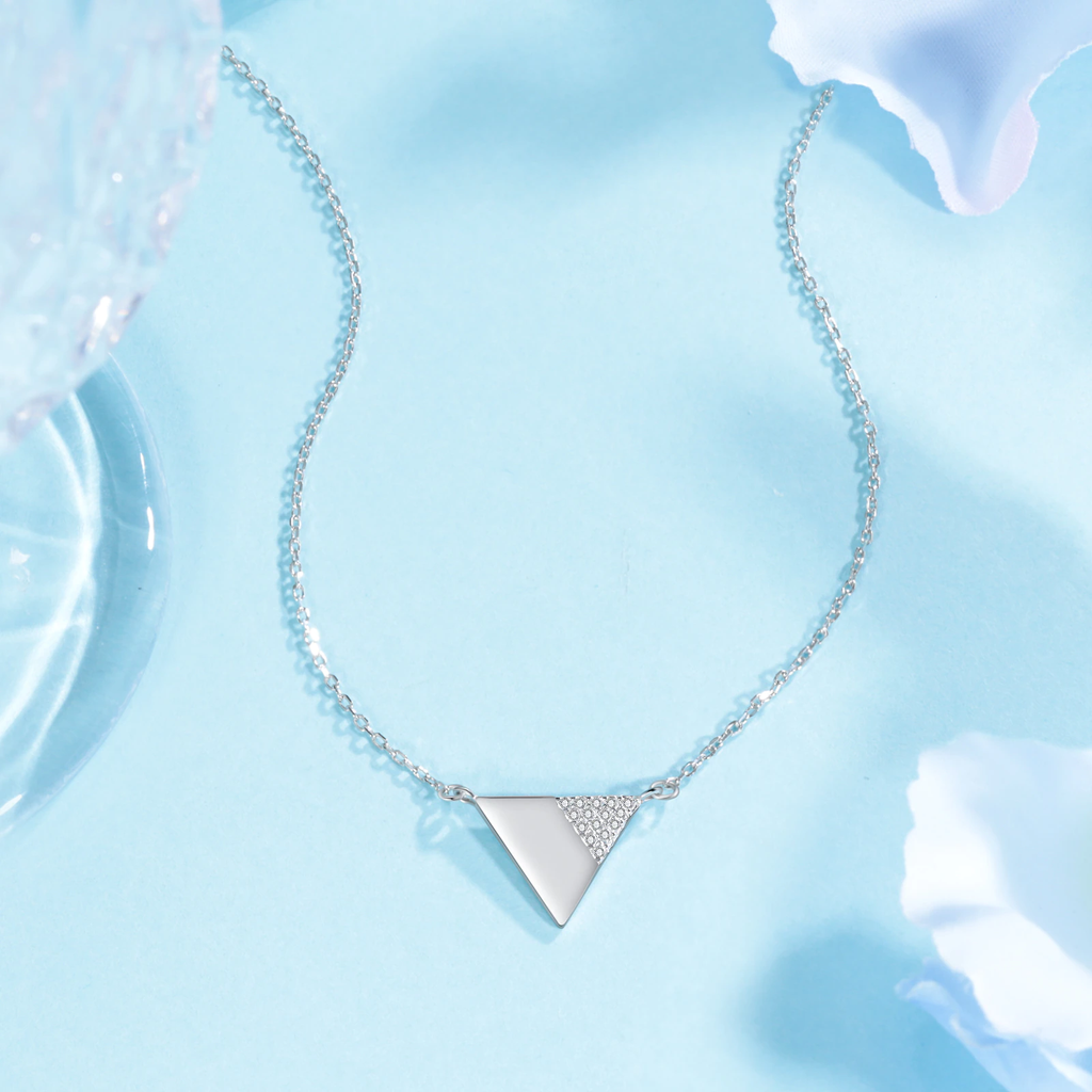 Driehoekige ketting Badass Tribe
