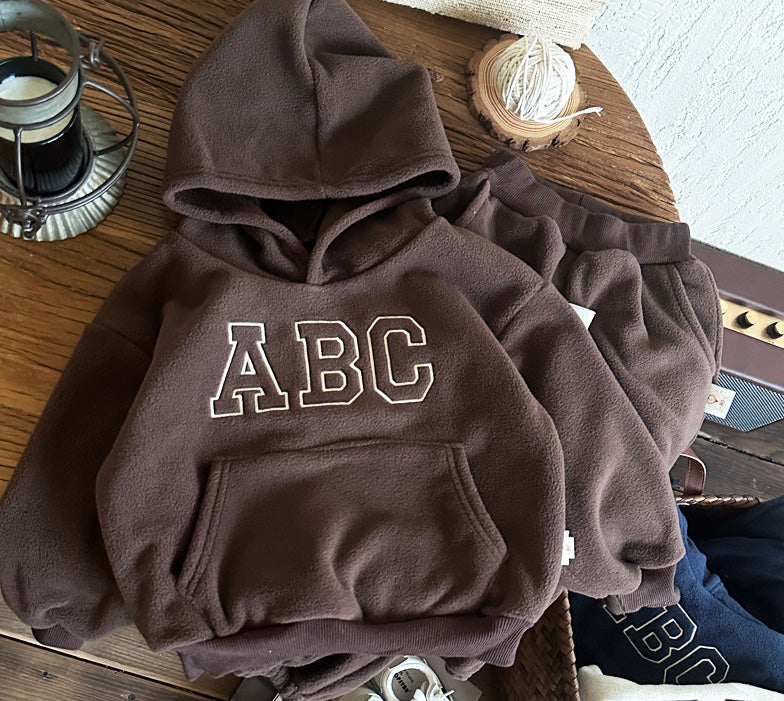 Winter kinderkledingset met bontvoering