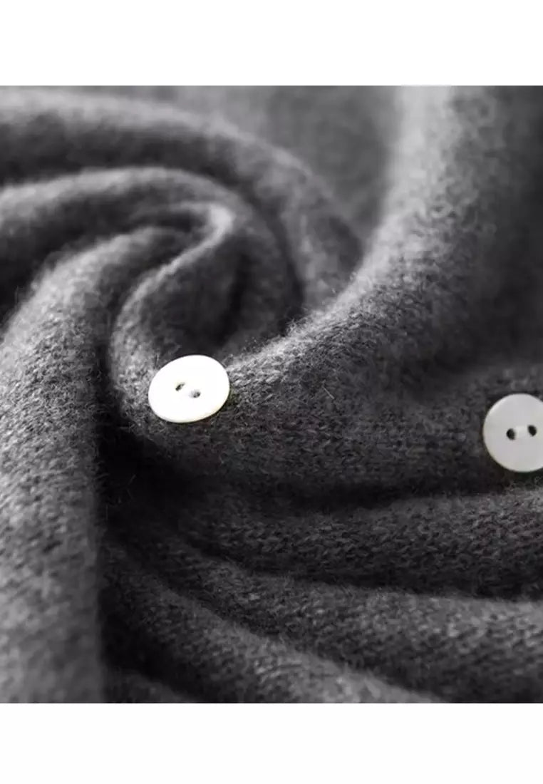 Modieuze sweater met stijlvolle knoopsluiting