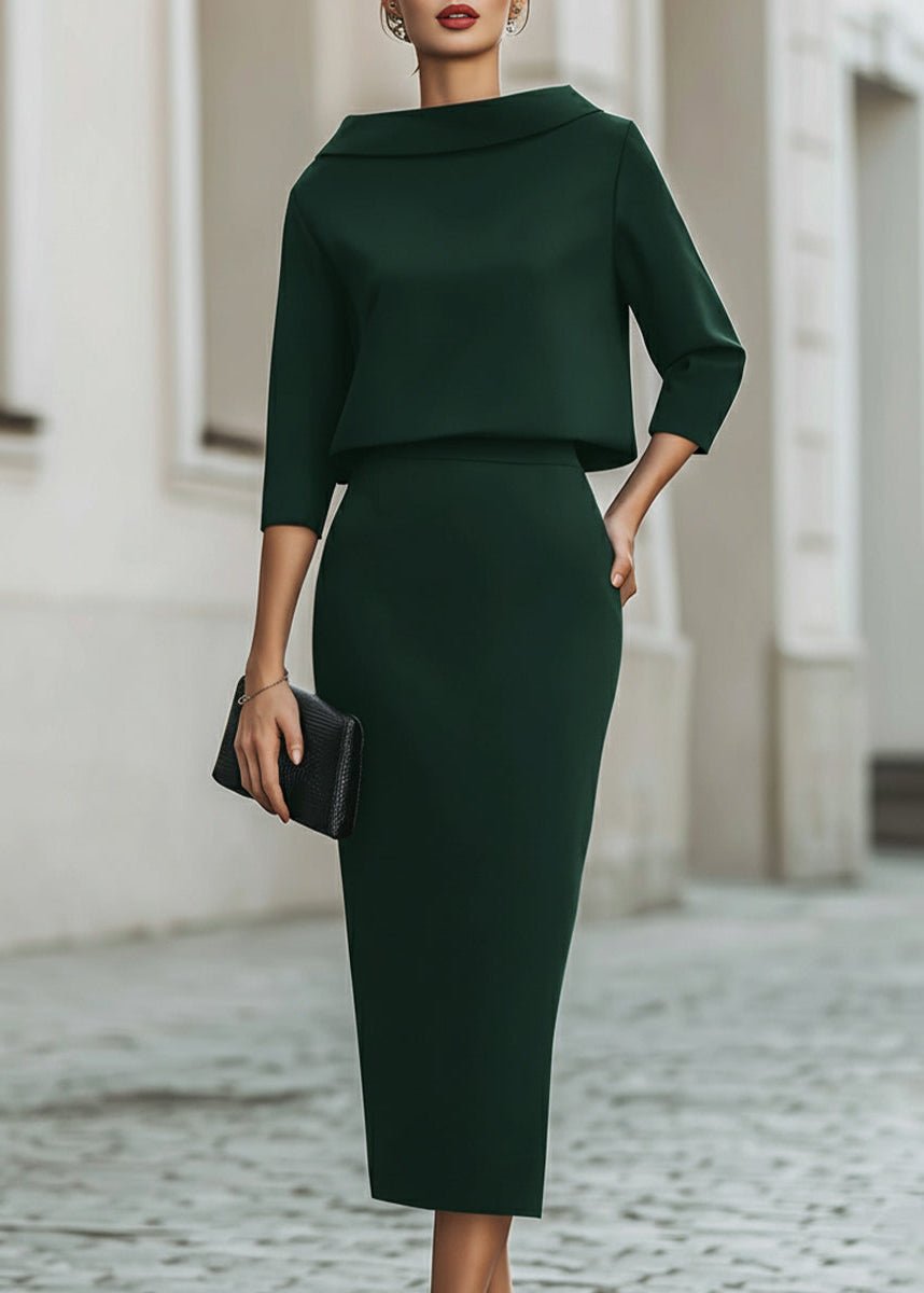 Tweedelige crêpeset met boothals en midirok