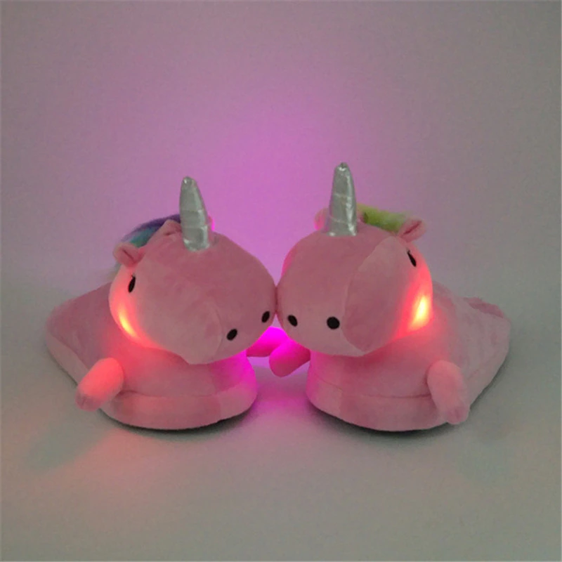 Lichtgevende pantoffels met eenhoornmotief