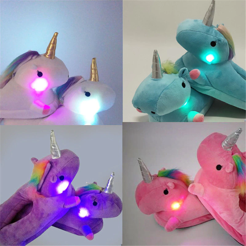 Lichtgevende pantoffels met eenhoornmotief