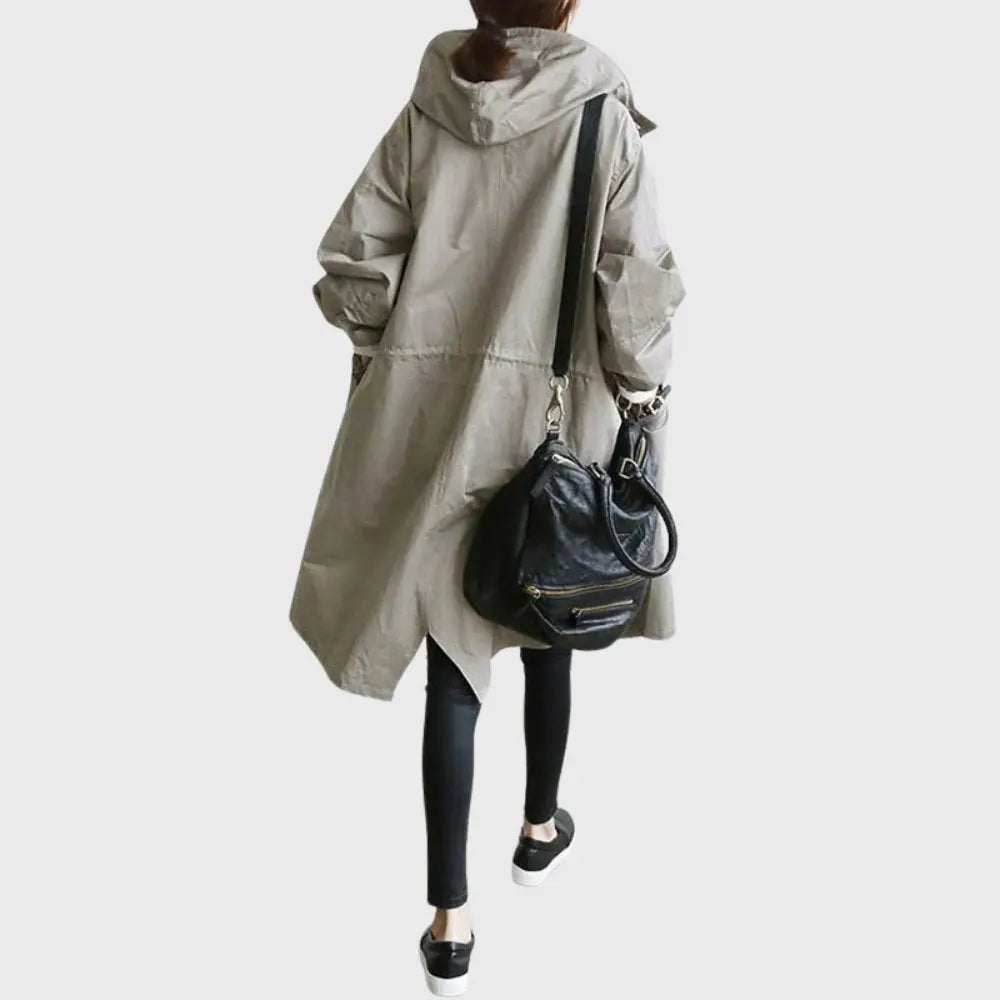 Gwendolyn | Lange damestrenchcoat met capuchon en ceintuur
