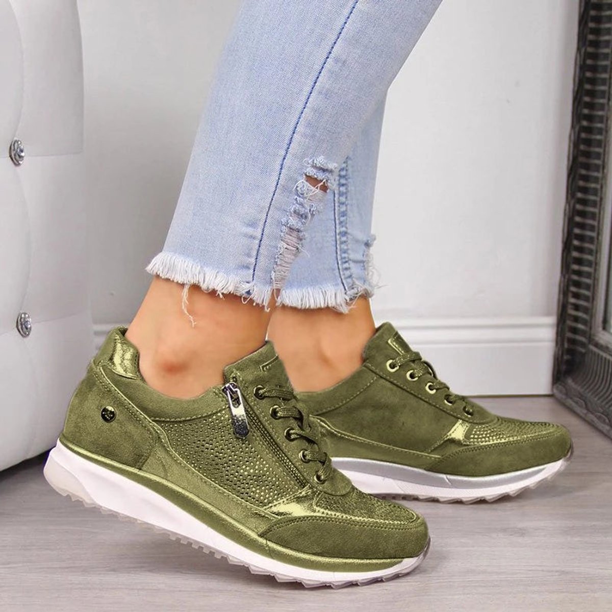 Suède damessneakers met veters en zijrits