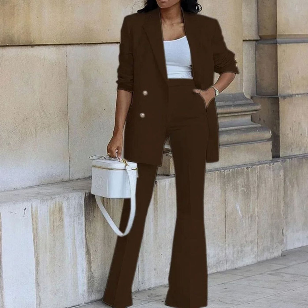 Geertje | Tweedelig damespak met double-breasted blazer en flared broek