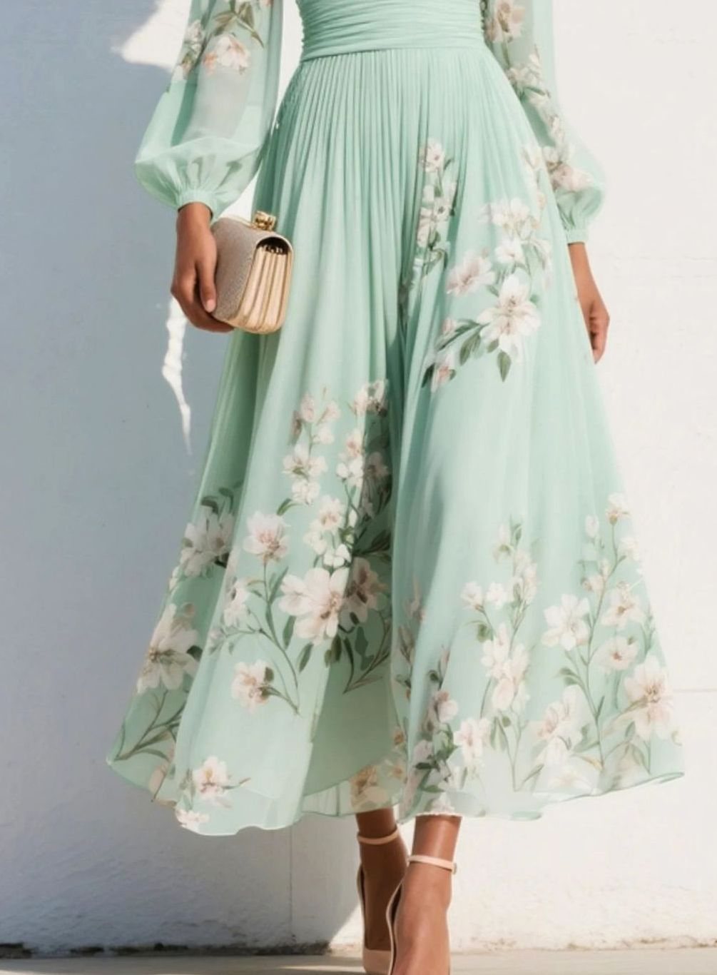 Tessa | Midi-jurk van chiffon met bloemenprint, V-hals en ballonmouwen
