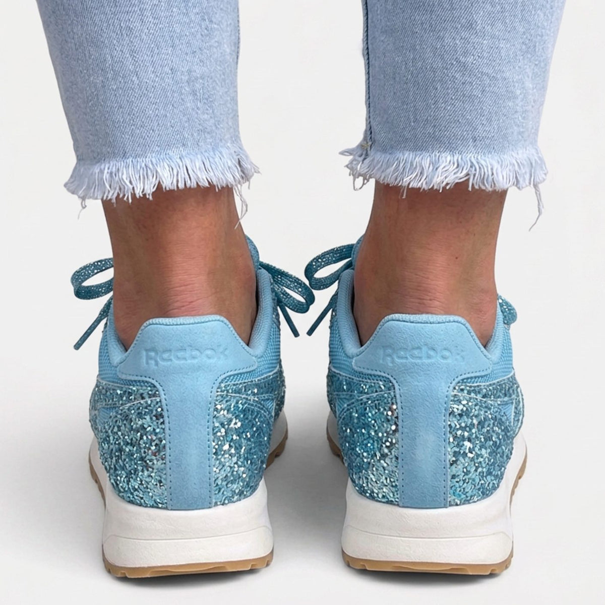 Damessneakers met glitterpanelen en mesh
