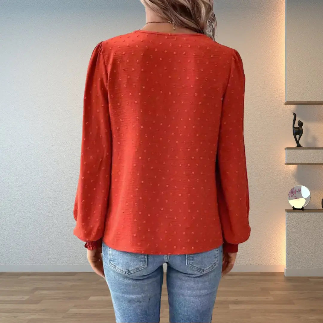 Fernanda | Damesblouse met kant, V-hals en gesmokte manchetten