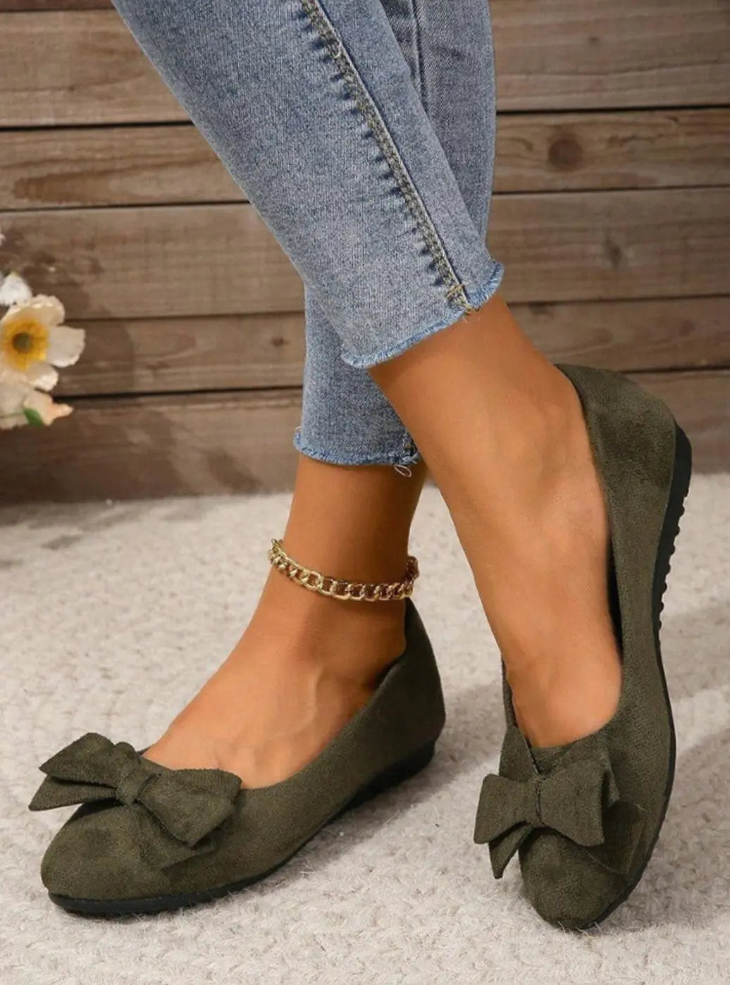 Damesballerina’s in suèdelook met strikdetail