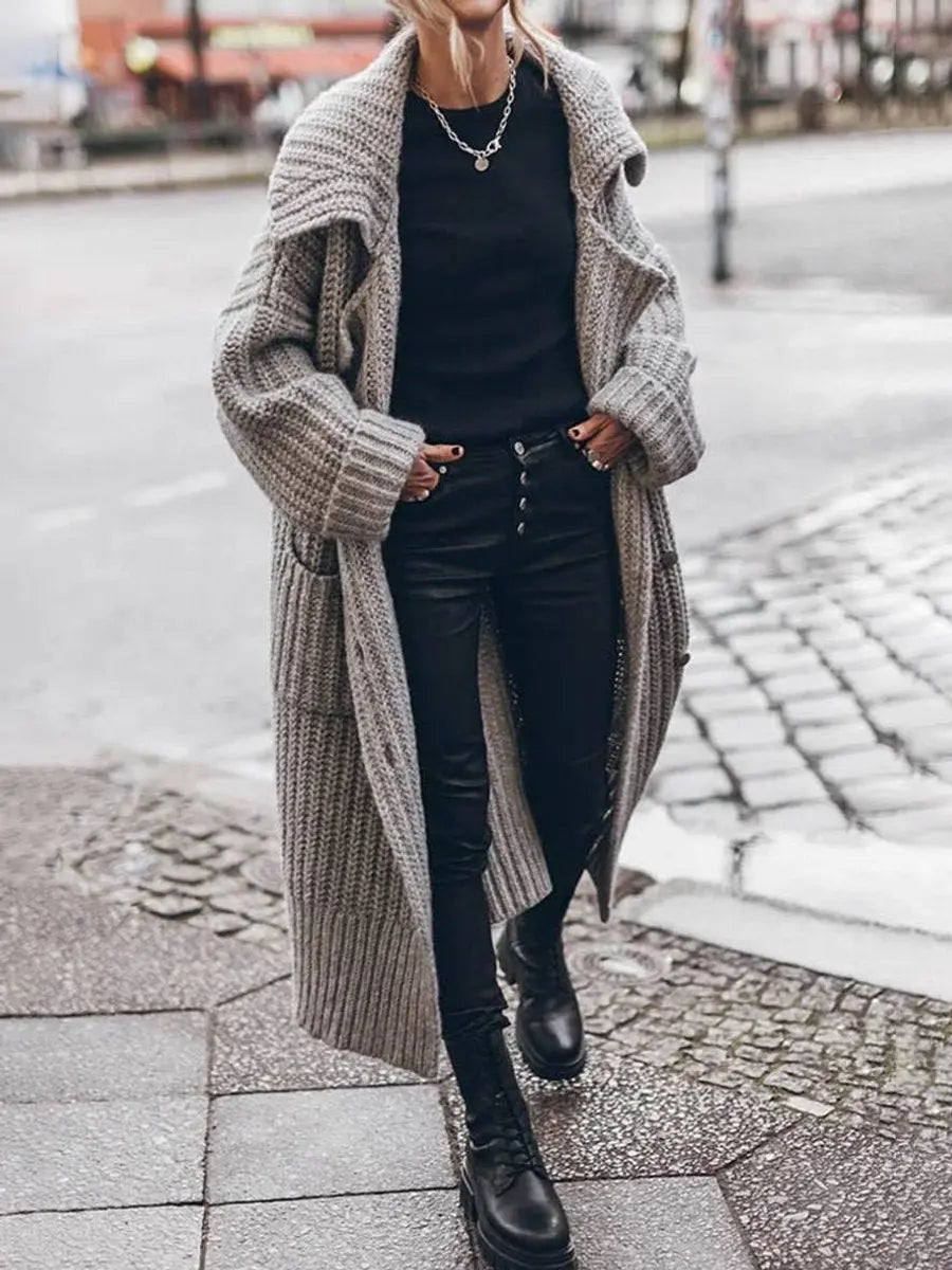 Jytte | Lang grofgebreid vest met revers
