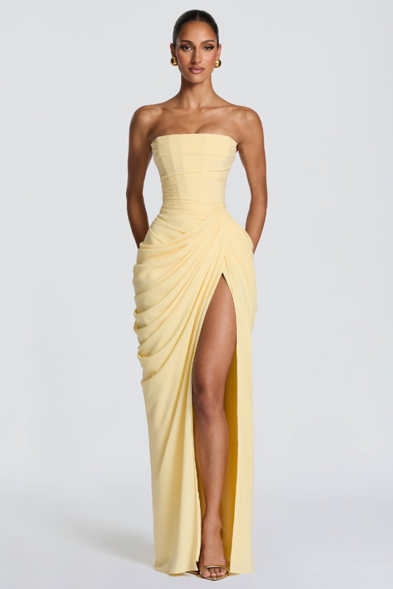 Marthe | Strapless chiffonavondjurk met hoge split
