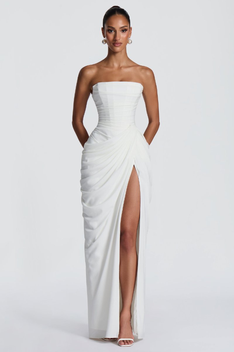 Marthe | Strapless chiffonavondjurk met hoge split
