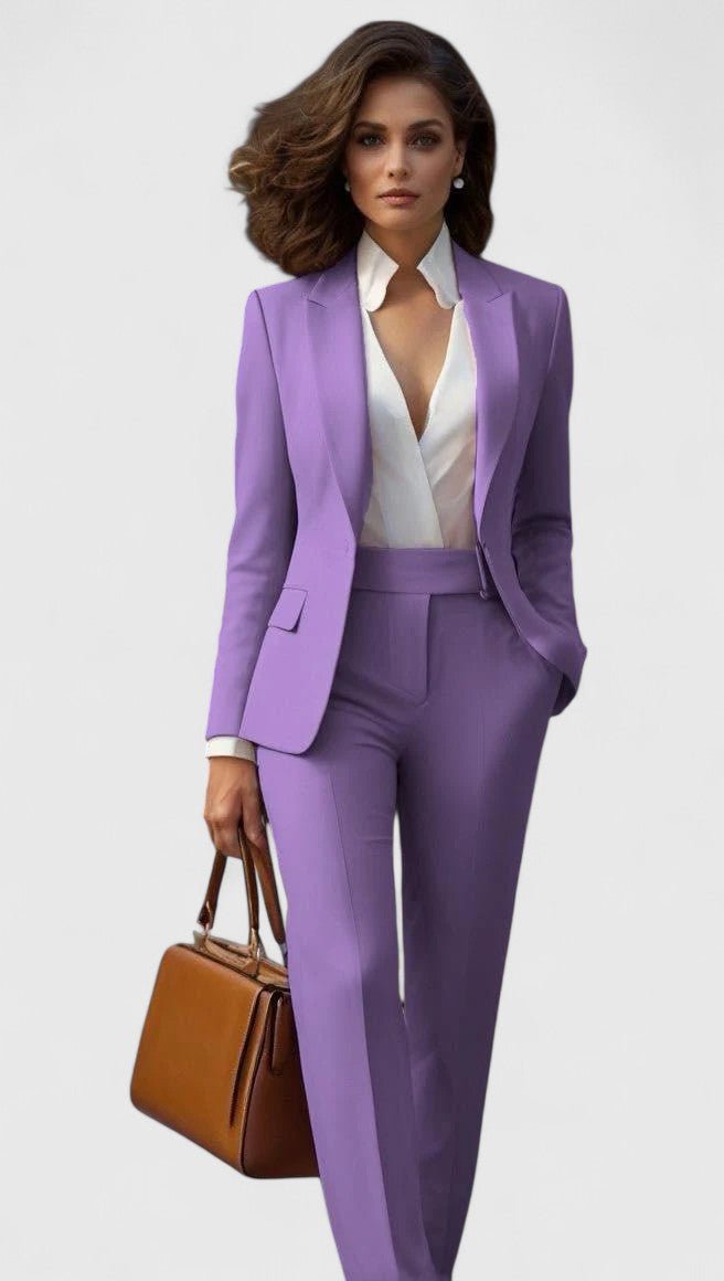 Josefa | Getailleerd dameskostuum met blazer en pantalon