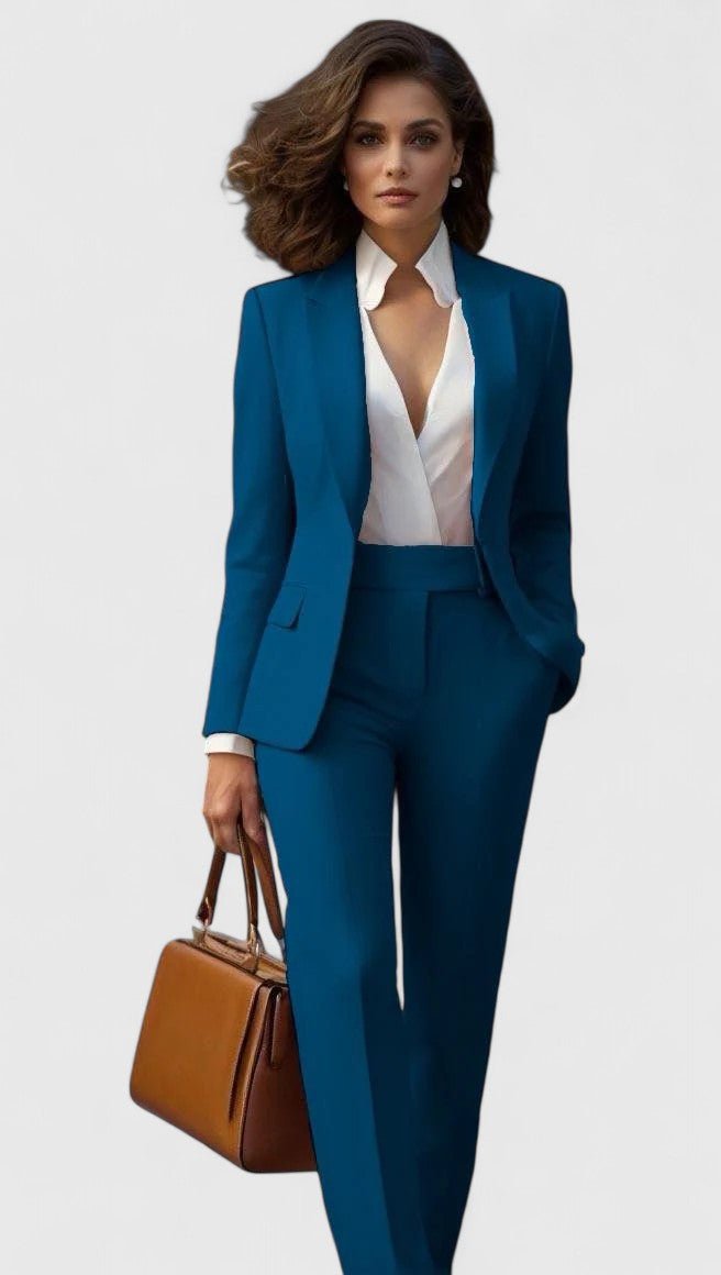 Josefa | Getailleerd dameskostuum met blazer en pantalon