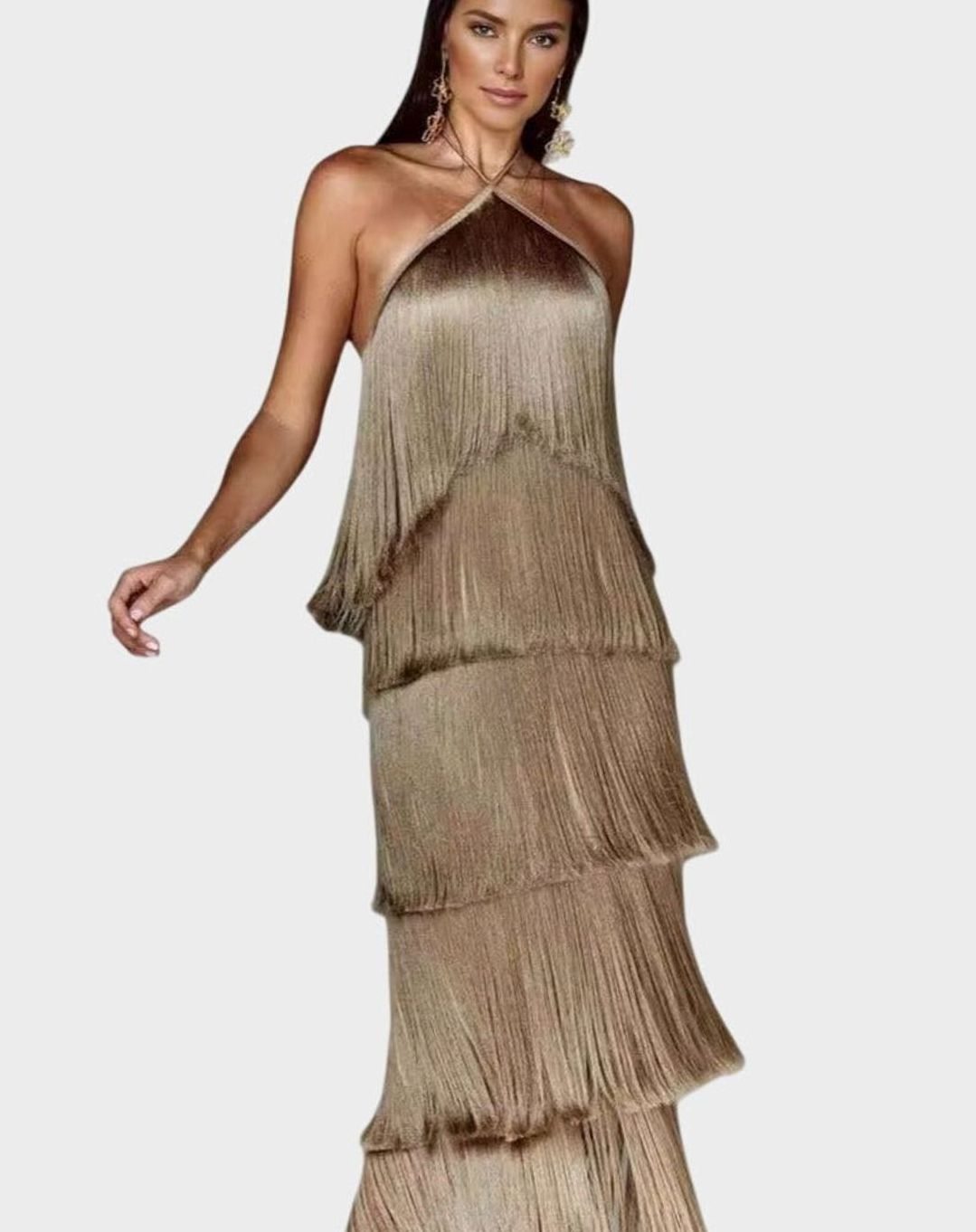 Sanna | Halter-maxi-jurk met laagjesfranjes en open rug
