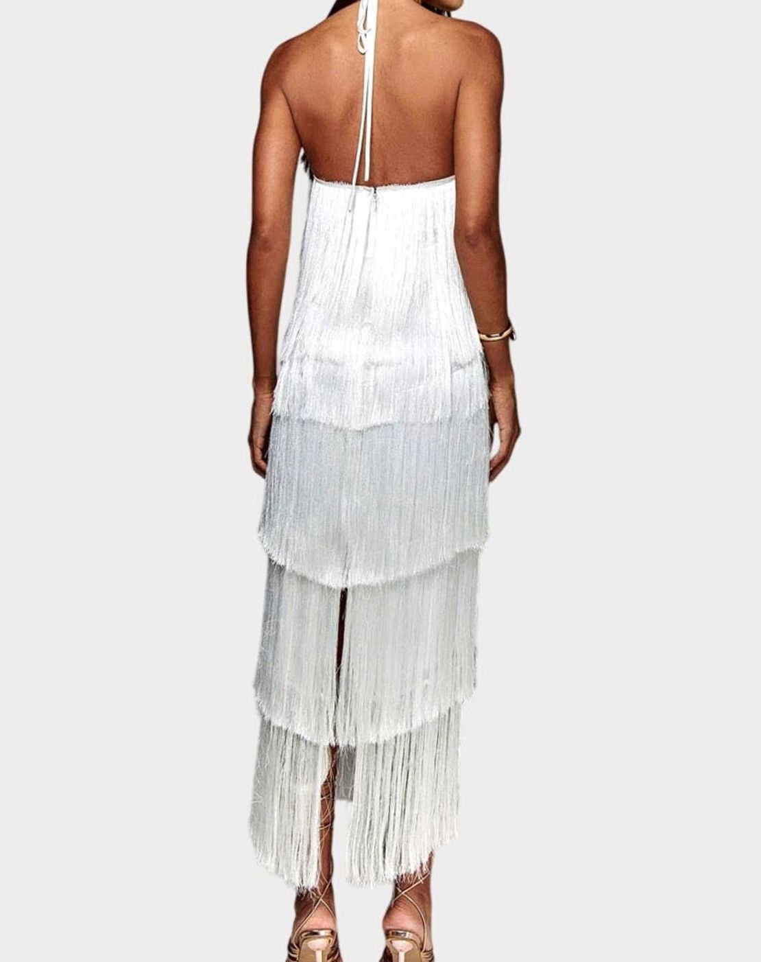 Sanna | Halter-maxi-jurk met laagjesfranjes en open rug