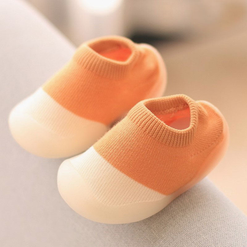 Zachte gebreide peuterschoenen - anti-slip slofjes
