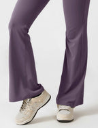 Rugvrije jumpsuit met uitlopende broekspijpen