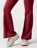Rugvrije jumpsuit met uitlopende broekspijpen